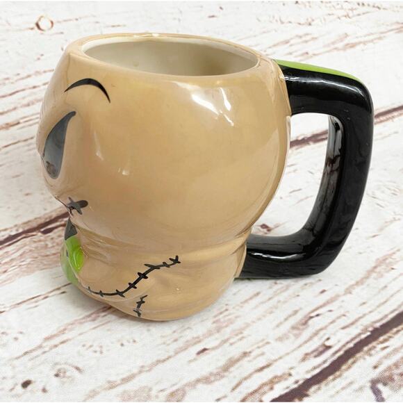 NIGHTMARE BEFORE CHRISTMAS Oogie Boogie and Jack Skellington Mugs - Picture 10 of 12